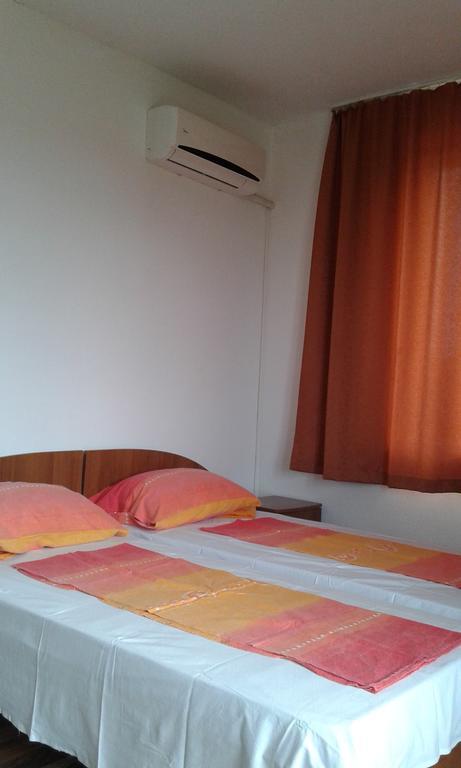 Zora Guest House พรีมอร์สโก ห้อง รูปภาพ